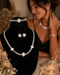 Set clover plateado con blanco